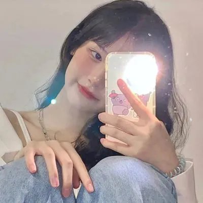 黑夜中的玻璃人偶